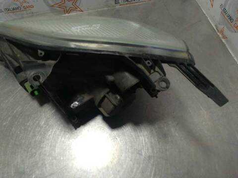 Foto 4ª: Faro Derecho Ford Fiesta VERSION INDEFINIDA