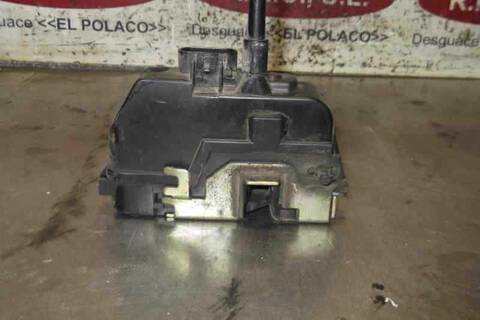Foto 3ª: Cerradura Puerta Trasera Izquierda Renault Laguna AUTHENTIQUE 120CV 88KW [F9Q C6] (2004)