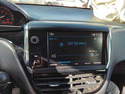Pantalla Multifuncion Peugeot 208 1.2 12V E-VTI 82CV 60KW