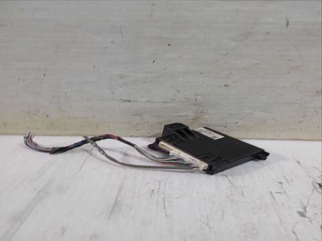 Foto 3ª: Centralita Motor ECU Toyota Auris 1.33 DUAL-VVTI NRE150_) 101CV 74KW [1NR-FE] (2010)