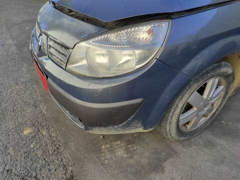Foto 2ª: Paragolpes Delantero Renault Scenic K9KP7 JM) (2006)