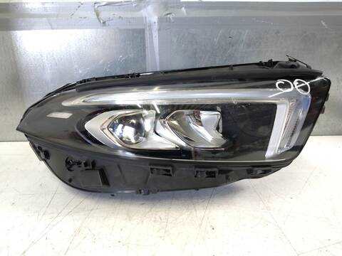 Foto 3ª: Faro Derecho Mercedes Clase A 140 M282 282 914 136 CV 100KW (2020)