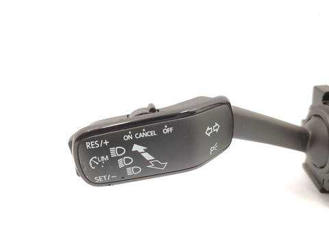 Foto 3ª: Mando Multifuncion Skoda Fabia 1.4 TDI 75CV 55KW [CUSA] (2017)