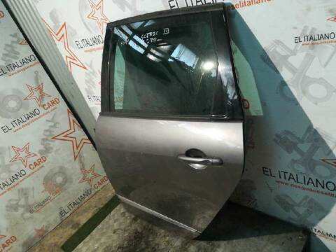 Foto 2ª: Puerta Trasera Izquierda Renault Scenic GRAND FAMILY EDITION 110CV 81KW [K9K836] (2012)