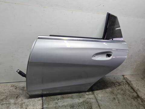 Foto 3ª: Puerta Trasera Izquierda Mercedes Clase C 160 CLA 200 CDI 117.308) 136CV 100KW [651930] (2015)