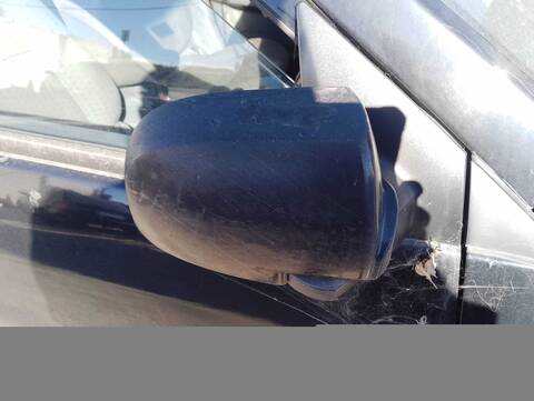 Foto 4ª: Retrovisor Derecho Kia Carens 105CV 77KW [R03S] (2005)