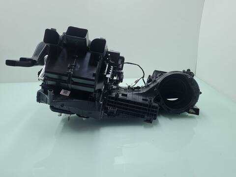 Foto 1ª: Calefacción Mercedes Clase A 140 A 45 AMG 4-MATIC 176.052) 381CV 280KW [133980] (2017)