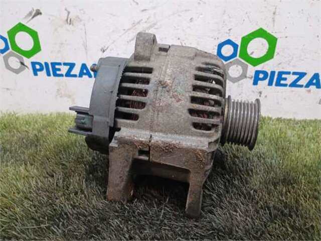 Foto 1ª: Alternador Renault Scenic 1.9 EXCEPTION [1.9 LTR. - 88 KW DCI DIESEL] (JM)(2003-_) [F9Q D8]
