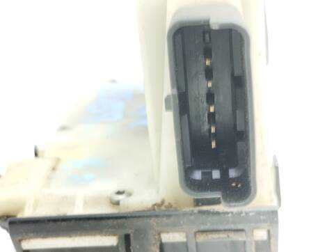 Foto 4ª: Cerradura Puerta Delantera Derecha Citroen C4 1.6 HDI FAP 92CV 68KW [9H06] (2015)