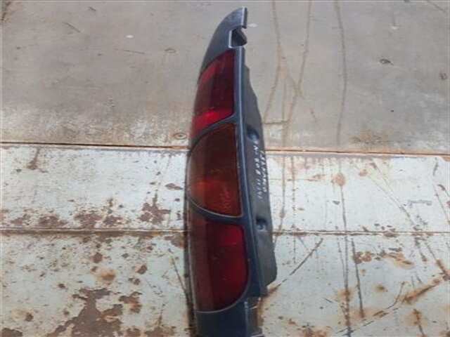 Foto 1ª: Piloto Trasero Izquierdo Renault Kangoo 1.9 AUTHENTIQUE [1.9 LTR. - 47 KW DIESEL] [F8Q P6]