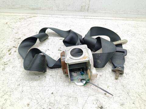Cinturón Trasero Derecho Nissan Qashqai ACENTA 141CV 104KW