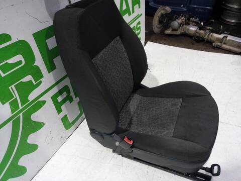 Foto 3ª: Asiento Delantero Izquierdo Seat Ibiza COOL 101CV [ATD] (2001)