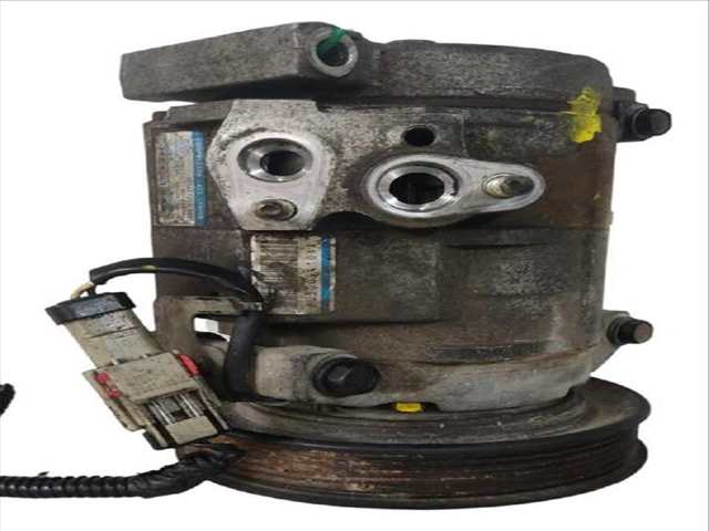 Foto 2ª: Compresor Aire Acondicionado Chrysler Voyager 2.4 (1999)