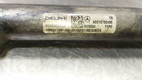 Foto 2ª: Rampa Inyectora Mercedes Clase C 160 C 200 CDI 204.007) BERLINA 136CV 100KW [651913] (2010)