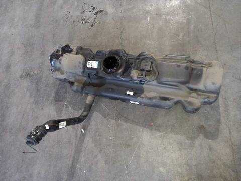 Foto 3ª: Deposito de Combustible Mercedes Sprinter 413/416/510/513/516 CDI 906.653/655/657) 129CV 95KW CAJA CERRADA (2009)