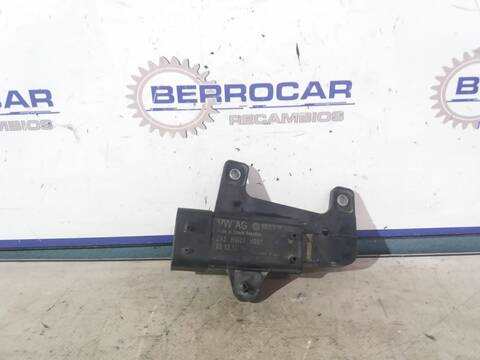 Foto 3ª: Caja Reles Fusibles Seat Mii 1.0 60CV 44KW [G/ CHY] (2014)