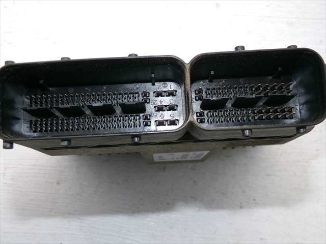 Foto 4ª: Centralita Motor ECU Suzuki Swift 1.3 D 2006-2011 [Z13DTJ] (2009)