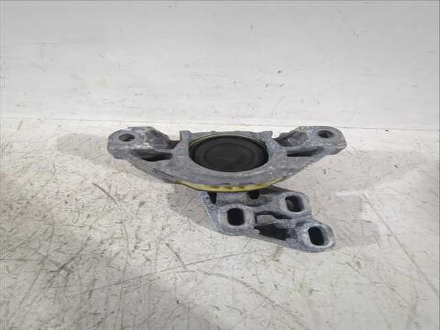 Foto 2ª: Soporte Motor Mercedes Clase B 150 B 180 CDI - D 246.212) 109CV [OM 607.951 (K9K)] (2011)