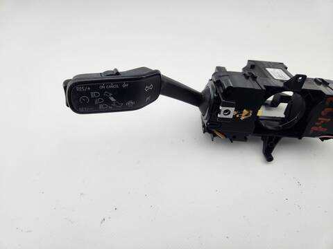 Foto 2ª: Mando Multifuncion Seat Ibiza STYLE 95CV 70KW [DGTD] (2020)