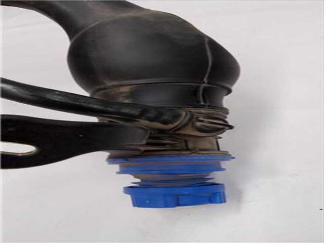 Foto 4ª: Deposito AdBlue Citroen Berlingo 1.5 BERLINGO M [1 5 LTR. - 75 KW BLUE-HDI FAP] 102CV FURGON