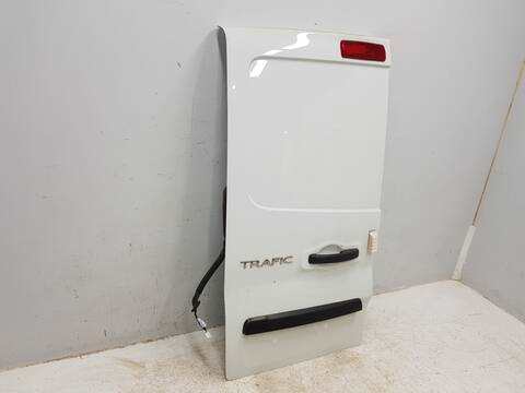 Foto 2ª: Puerta Trasera Izquierda Renault Trafic L1H1 28T (2014)