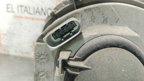 Foto 3ª: Faro Derecho Mercedes Clase C 160 180 COMPRESSOR 203.046) BERLINA 143CV 105KW [M271946] (2003)