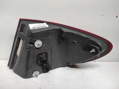 Foto 2ª: Piloto Trasero Izquierdo Bmw Serie 5 518 N53B30A BERLINA (2011)