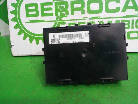 Foto 3ª: Centralita Motor ECU Nissan Micra 1.2 CAT 80CV 59KW [CR12DE] (2006)