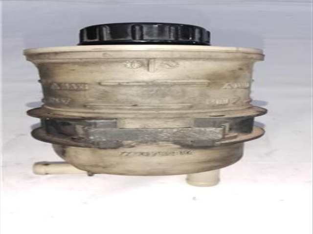 Deposito Liquido Direccion Renault Trafic 27 CN 90CV 66KW