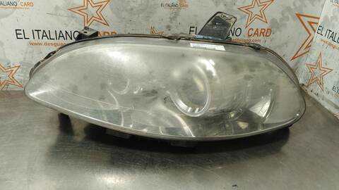 Foto 1ª: Faro Izquierdo Fiat Croma 2.4 20V MULTIJET EMOTION 200CV 147KW [939A3000] (2006)