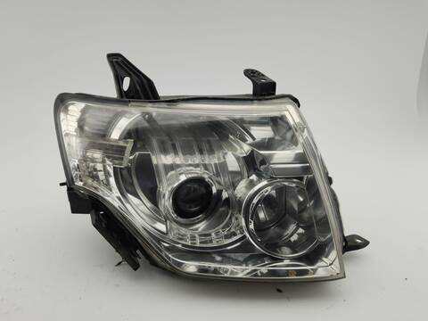 Foto 1ª: Faro Derecho Mitsubishi Montero 3.2 DI-D V88W V98W) 160CV 118KW [4M41] (2007)