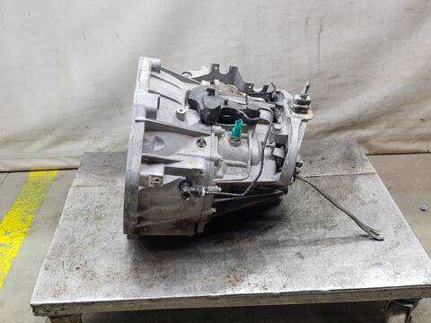 Foto 3ª: Caja Cambios Renault Trafic L1H1 28T (2014)