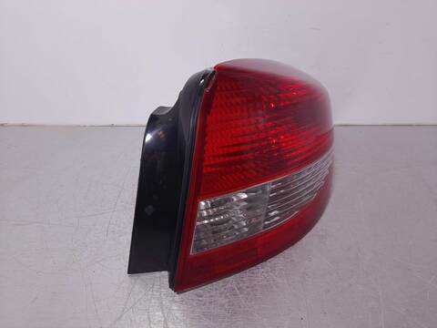 Piloto Trasero Derecho Kia Rio 1.3 CAT 82CV 60KW