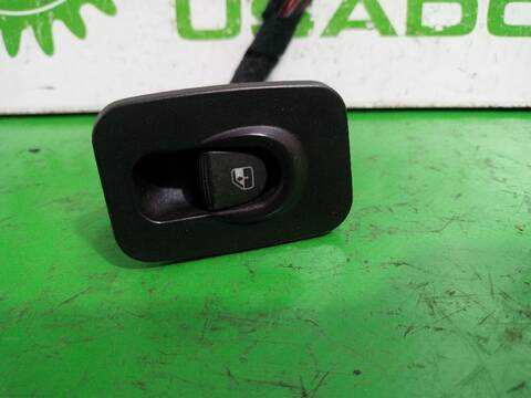 Foto 2ª: Botonera Elevalunas Lancia Y 1.3 MULTIJET 16V ARGENTO 10.2006 ) 75CV [199A2000] (2003)