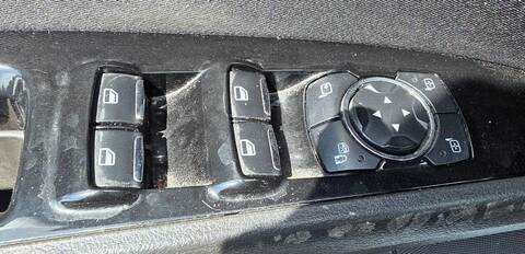 Botonera Elevalunas Ford Mondeo BUSINESS EDITION 150CV 110KW