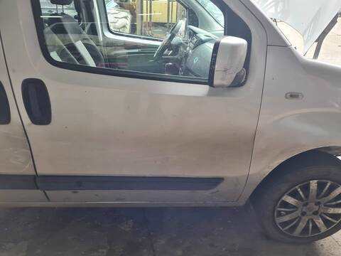 Foto 1ª: Puerta Delantera Derecha Fiat Qubo TREKKING 75CV 55KW [199A2000] (2010)