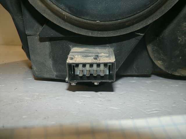 Foto 3ª: Faro Izquierdo Citroen Xsara 1.6 G 2000-2004 [NFU] (2001)