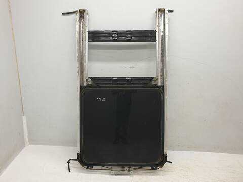 Techo Eléctrico Mitsubishi Montero 3.2 DI-D GLS 3-PTAS.)