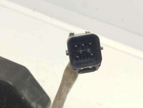 Foto 3ª: Cerradura Puerta Delantera Derecha Hyundai Getz 1.1 BASICO 63CV 46KW [G4HD] (2005)