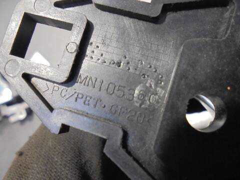 Foto 4ª: Maneta Interior Delantera Derecha Mitsubishi Grandis 2.0 DI-D CAT 136CV 100KW [BSY] (2008)