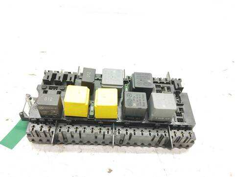 Caja Reles Fusibles Mercedes Clase G 230 GLE 350 D 4MATIC 258CV 190KW