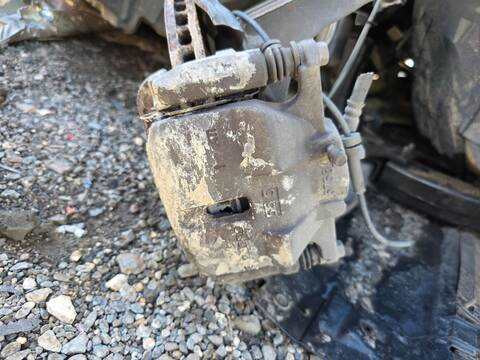 Pinza Freno Delantera Derecho Nissan Qashqai TEKNA 4X4 131CV 96KW