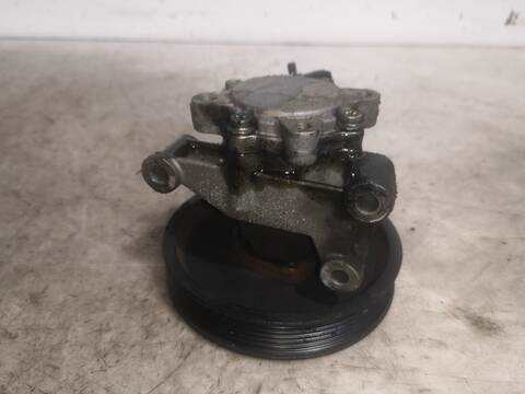 Foto 2ª: Bomba Servodireccion Mercedes Clase E 180 647961 BERLINA (2003)