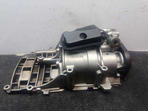 Foto 1ª: Bomba de Aceite Bmw Serie 3 320 2.0 D 150CV 110KW TOURING E46) M47TU [204D4] (2005)