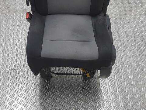 Foto 3ª: Asiento Delantero Izquierdo Citroen Jumpy CONFORT M 116CV (2016)
