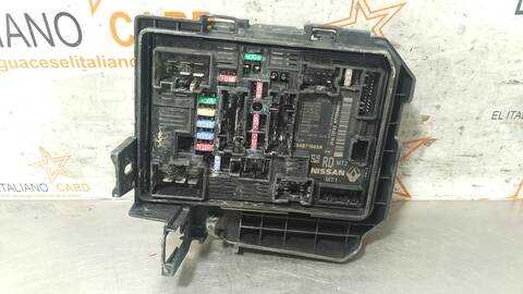 Foto 2ª: Caja Reles Fusibles Dacia Sandero EXPRESSION 91CV 67KW [H4D 470] (2024)