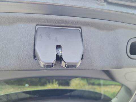 Cerradura Maletero Portón Jeep Compass LIMITED 4X2 120CV 88KW