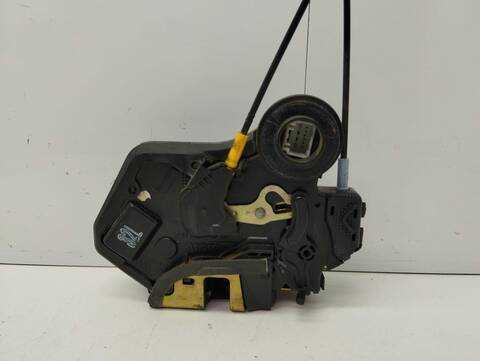 Foto 2ª: Cerradura Puerta Trasera Izquierda Toyota Corolla 2.0 TD CAT 116CV 85KW [D 1CD-FTV] (2005)
