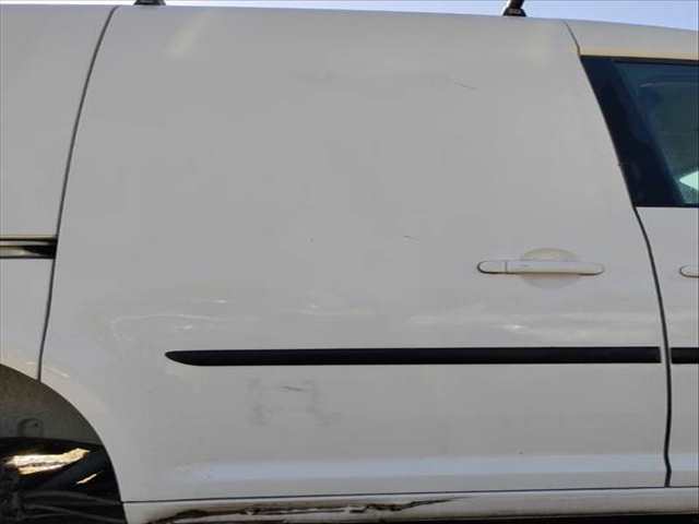 Foto 3ª: Puerta Trasera Derecha Volkswagen Caddy FURGON BMT 75CV 55KW (2015)