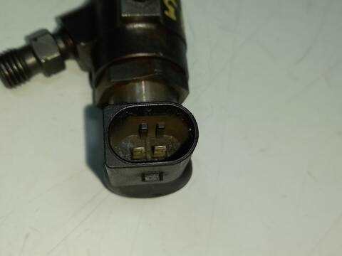 Foto 3ª: Inyectores Volkswagen Caddy CAY (2015)